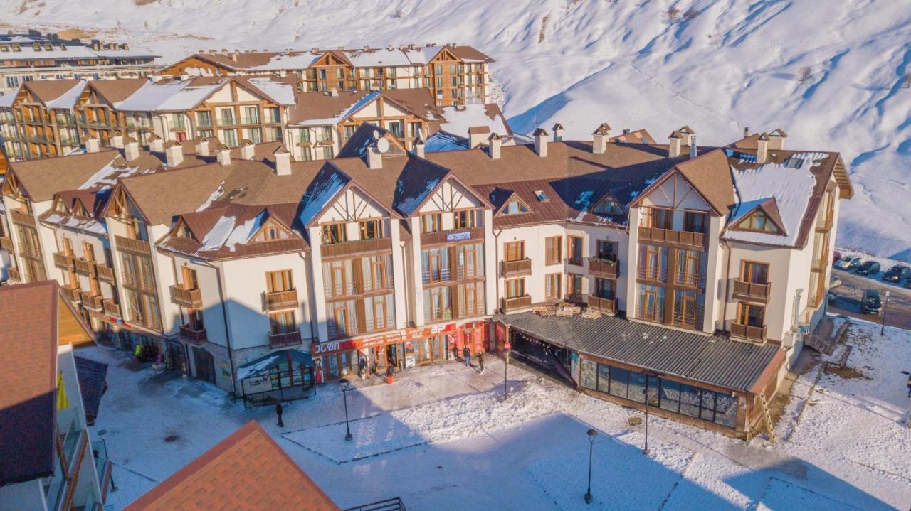 Hostel Gudauri Adventure Exterior foto